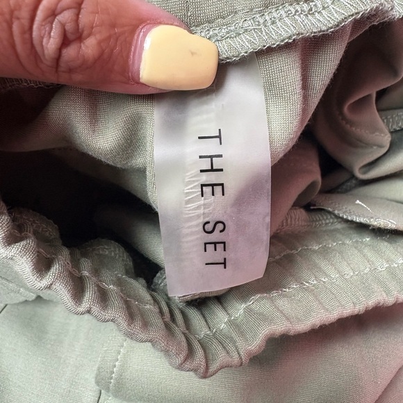 Women's Green Pants & Jumpsuit Set - Picture 10 of 10